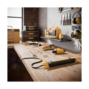 Oviitech Regleta de metal con protector de sobretensiones_4