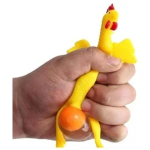 YOYOSTORE Llavero de 3.5 in para exprimir gallinas y huevos_3