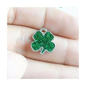 Paquete de 25 colgantes de trébol de cuatro hojas con