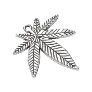 Wixine 50 colgantes de hoja de arce de 0.984 x 0.866 in