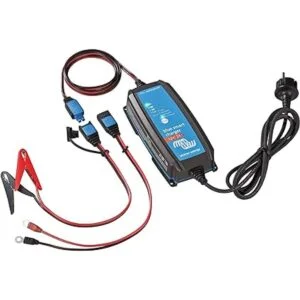 Victron Energy Blue Smart IP65 1224Volt 515 amperes_2