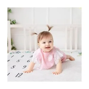 Manta mensual de hitos para bebé tabla de crecimiento