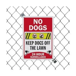 SmartSign Letrero No Dogs Keep Dogs Off The Lawn 24_4