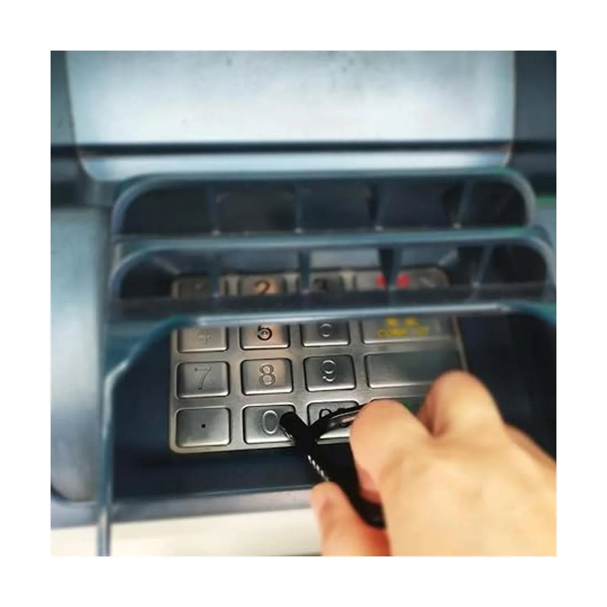 Herramienta de abrepuertas sin contacto multifuncional_5