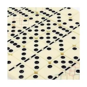 Juego de dominó. Juego clásico de 28 piezas doble seis_3