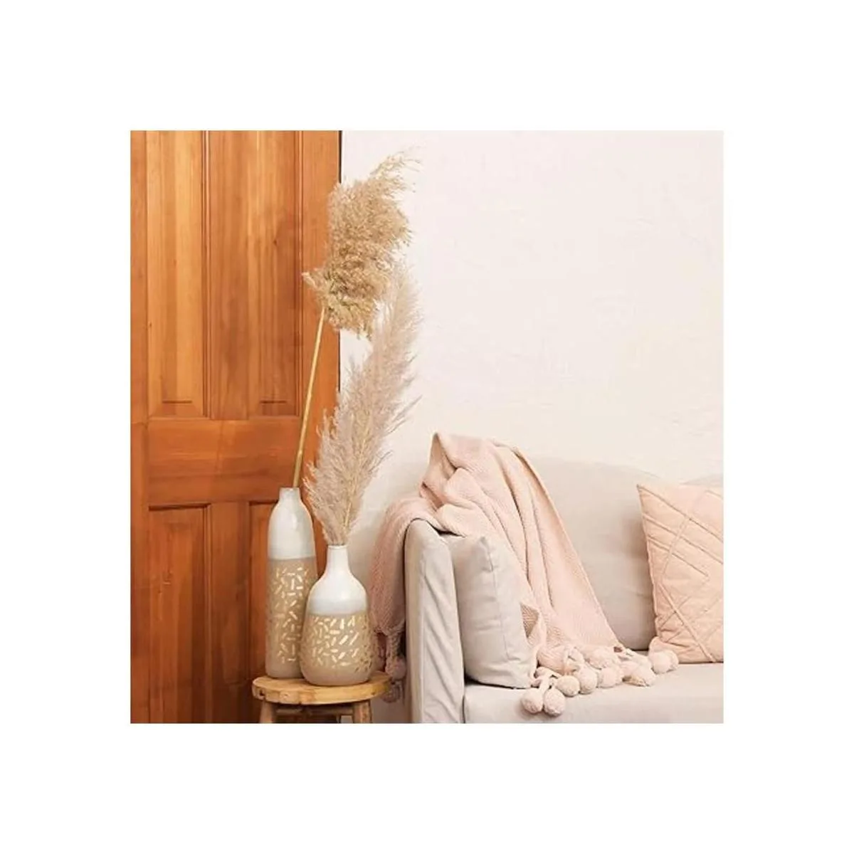 Main Mesa Stoneware Vase with Gold Pattern_2