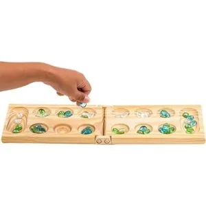 Juego de mesa plegable de madera de Regal Games con 48_5
