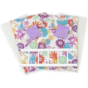 Emily Rose Cama de juego de muñecas de madera para