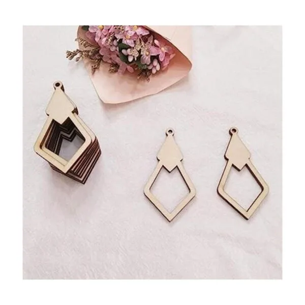 30 pendientes de madera sin terminar con forma de diamante_1