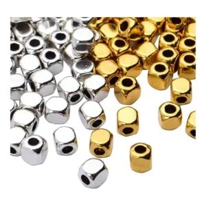 200 cuentas de 0.138 in con forma de cubo cuadradas para