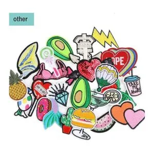 60 parches bordados al azar de varios estilos parches