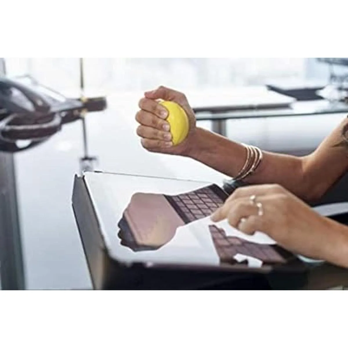 Pelotas de estrés de cara sonriente paquete de 24 para