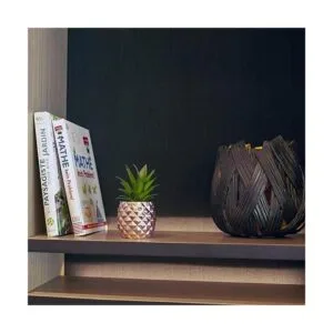 Decoración artificial de suculenta en maceta tipo piña.