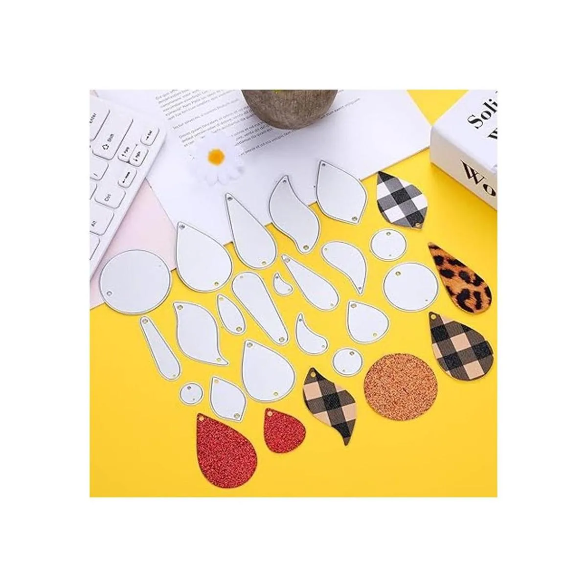 20 troqueles de corte de pendientes en forma de hoja de