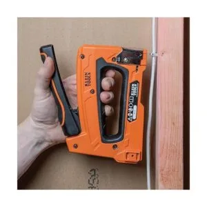 Klein Tools 450003 Grapas resistentes grapas aisladas de_6