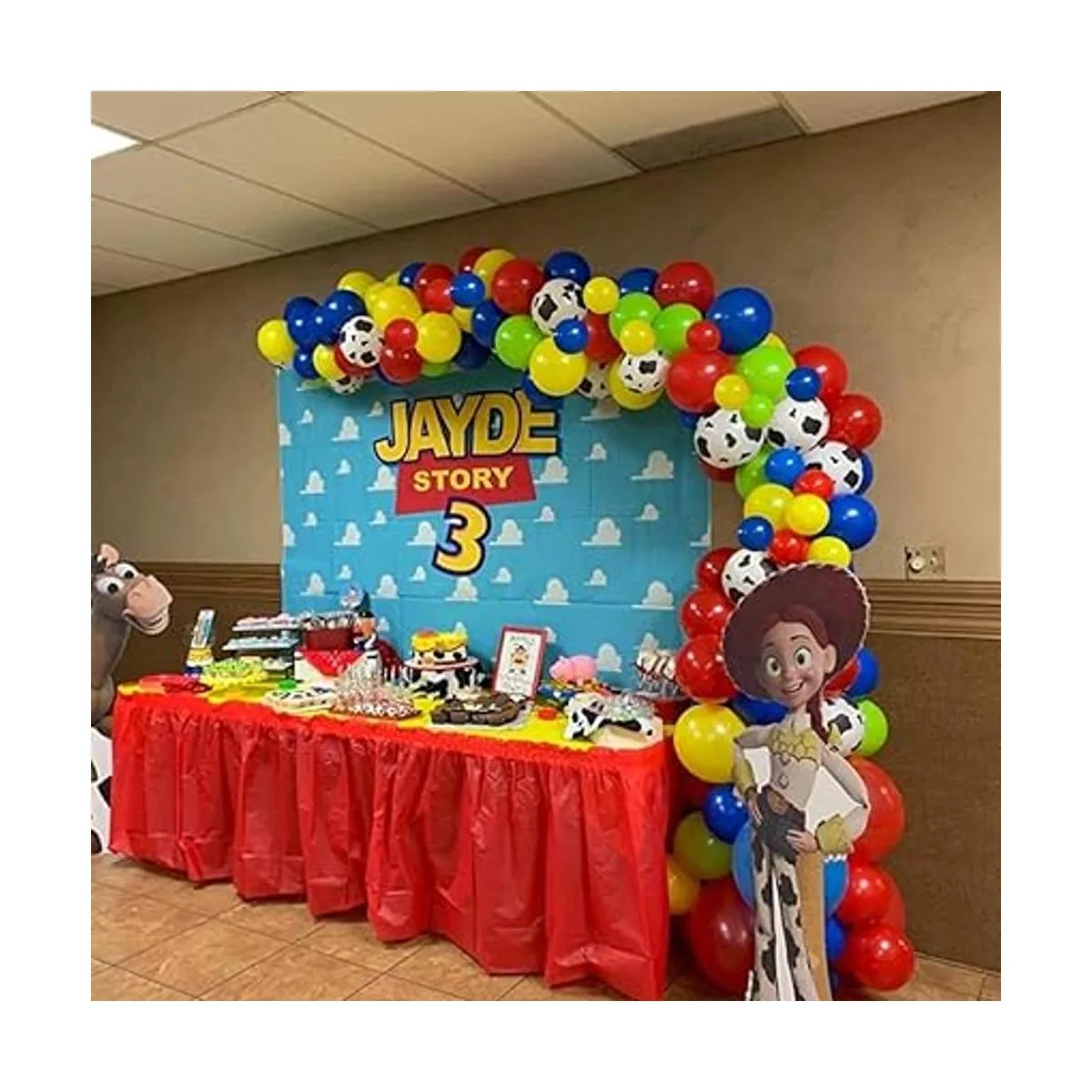 Arco de globos de fiesta inspirados en juguetes 120_5