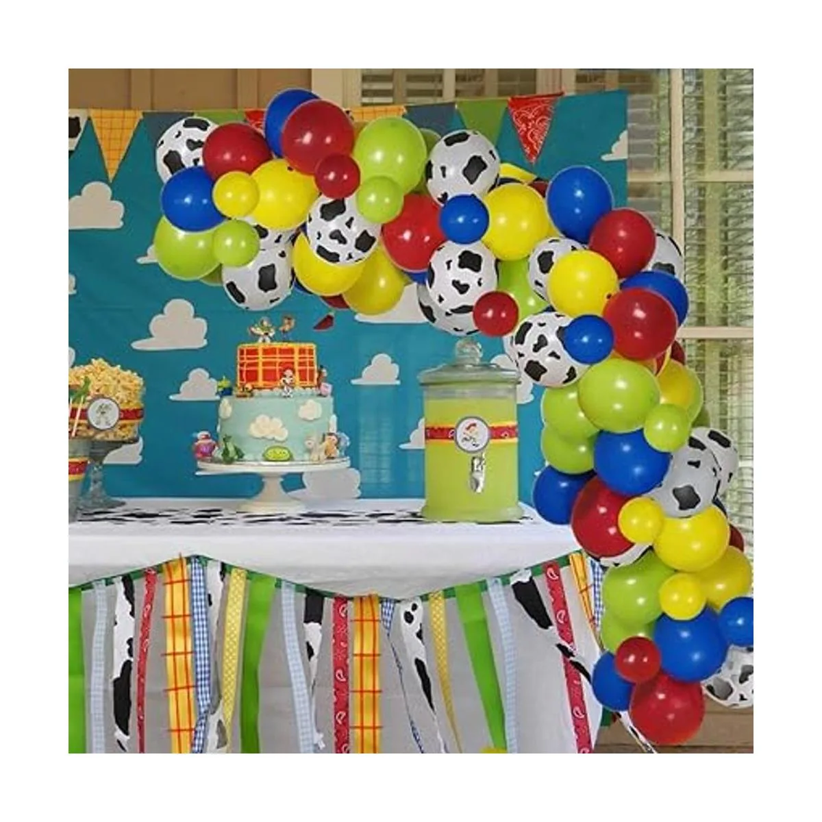 Arco de globos de fiesta inspirados en juguetes 120_6