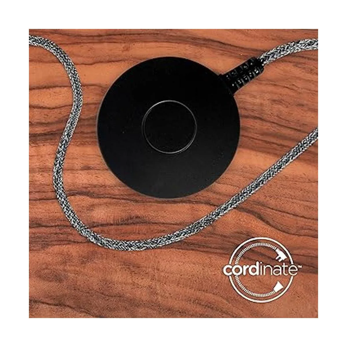 Cordinate Tomacorriente con conexión a tierra con_6