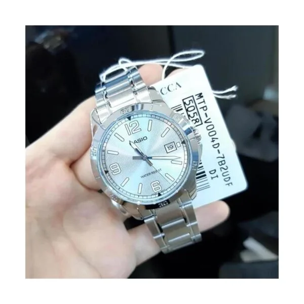 MTPV004D7B2 Reloj analógico de acero inoxidable con
