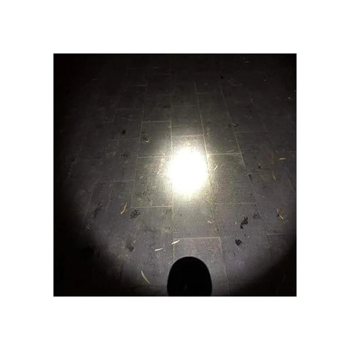 KunHe Linterna grande resistente del solo modo de los