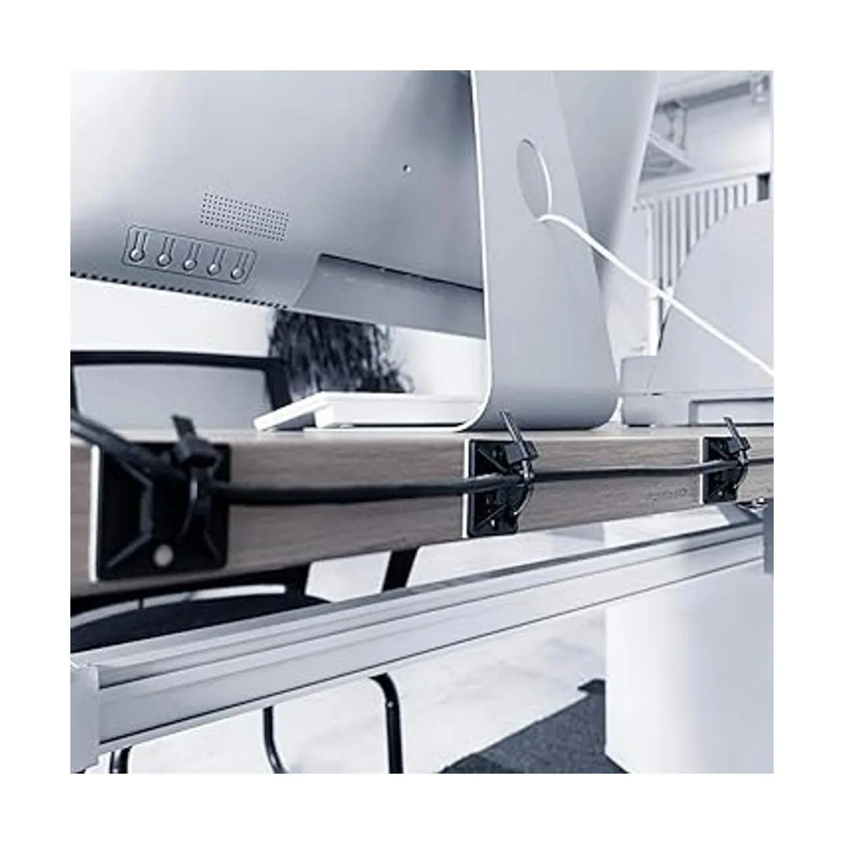 Paquete de 100 soportes con bridas para cables soportes