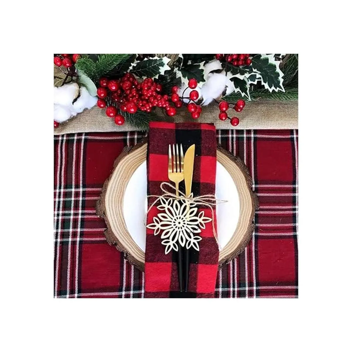 Juego de 32 adornos de copos de nieve de madera natural