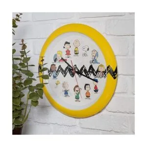 Mark Feldstein Reloj de pared acrílico 5.1 x 5.1 in_2