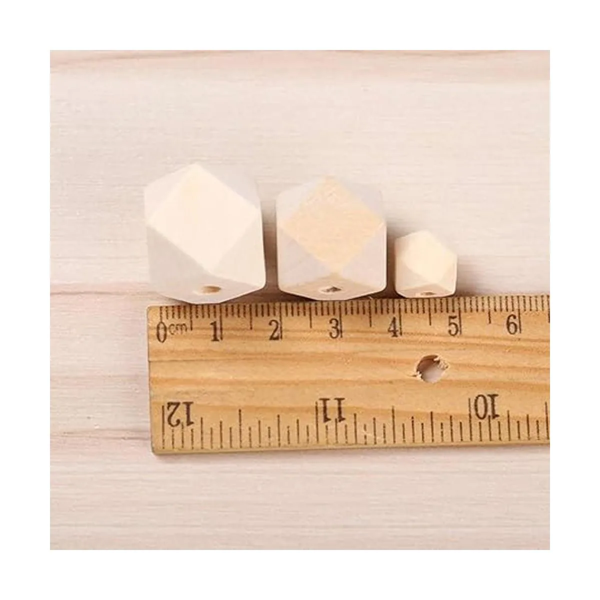 SUPVOX 100 cuentas de madera geométricas facetadas sin