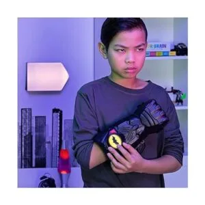 BATMAN Guantelete interactivo con más de 15 frases y