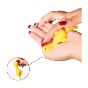 12 piezas de pollos de goma pegajosos de pollo con diseño