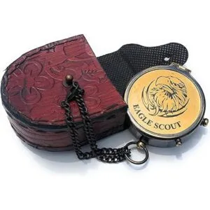 Brújula de trabajo de estilo vintage con grabado de águila_1