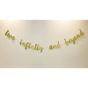 Bandera de cumpleaños de 2 años de edad con diseño de dos_3