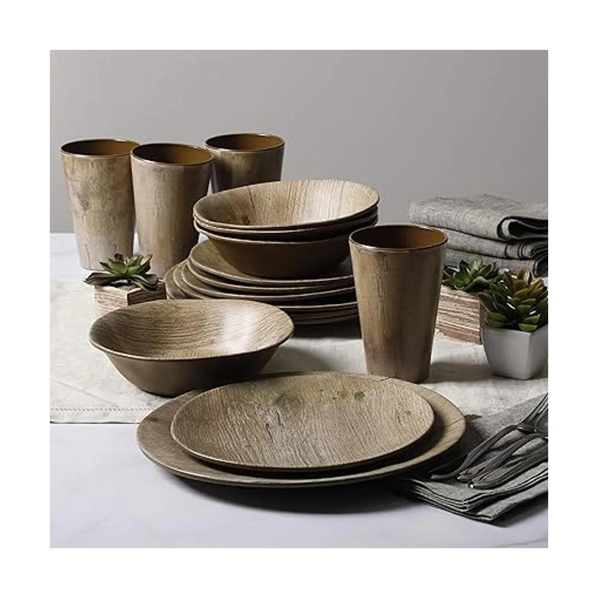 Gibson Home Woodlands Vajilla redonda de melamina para