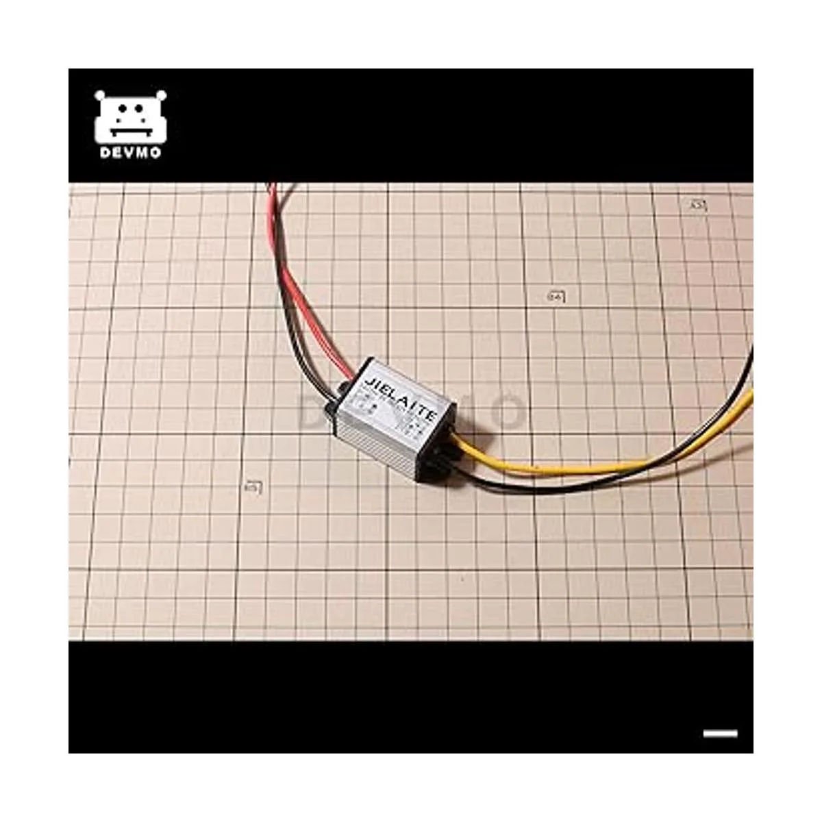 DEVMO Convertidor DCDC impermeable 12 V Paso abajo a 5 V_3
