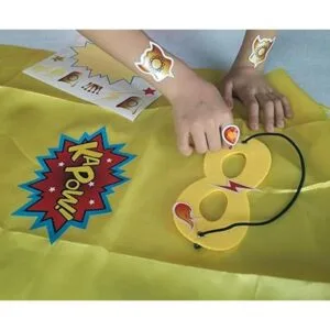 Juego de 20 capas y máscaras de superhéroe para niños con_4