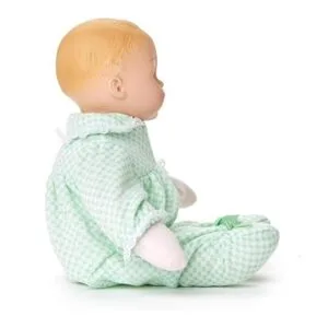 Madame Alexander Huggums Muñeco_4