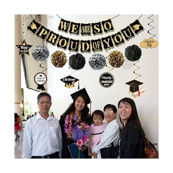 Decoraciones de fiesta de graduación en negro y dorado_3
