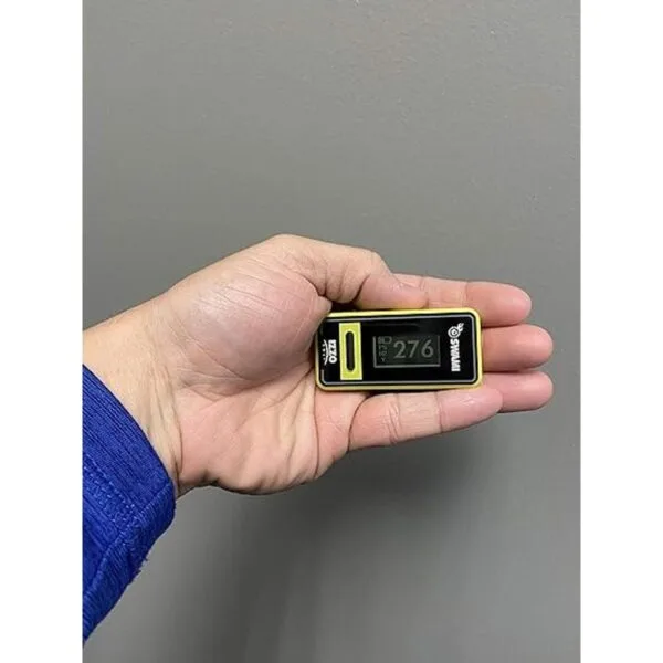 Izzo Golf Swami ClipOn Golf GPS con función de voz amarillo_5