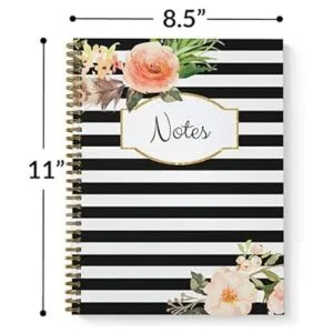 Cuaderno de tapa blanda con diseño de flores clásicas de_3