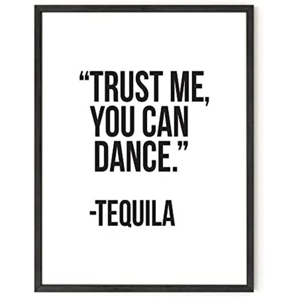 Haus and Hues Divertida decoración en blanco y negro_1