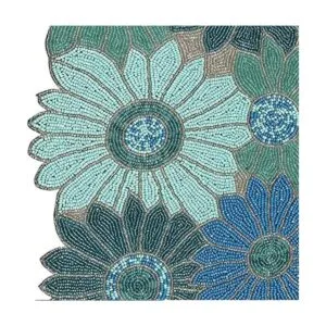 Camino de mesa hecho a mano con bordado floral de granja_1