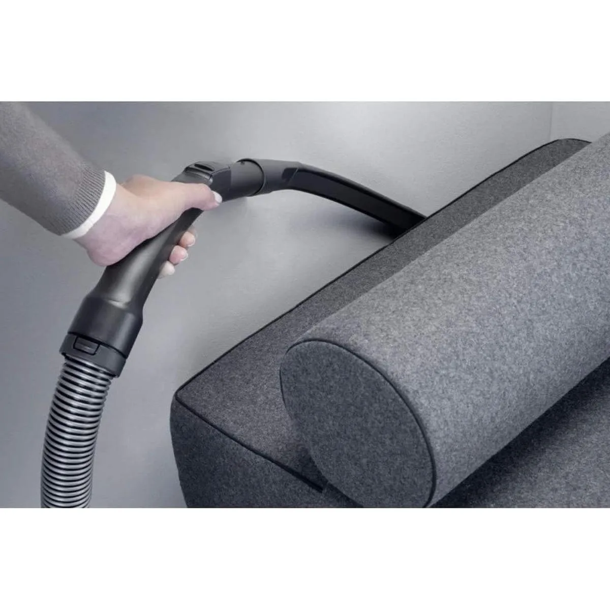 Miele SFD 20 boquilla rinconera extensa y flexible de 22_4