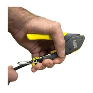 Klein Tools Punzonadora de compresión compacta de conector F_3