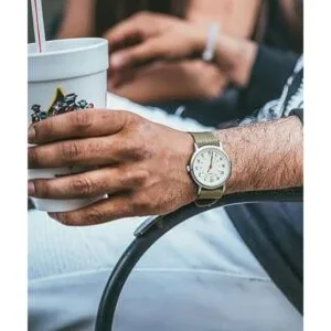 Timex Reloj unisex Weekender de 1.496 in Negro Weekender_4