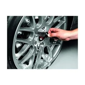 Griots Garage Cepillo de limpieza de tuercas de lengeta_2