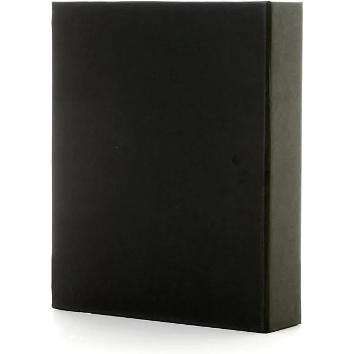 Kiera Grace lbum de fotos se sostiene