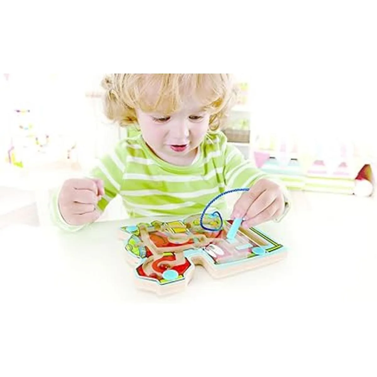 Hape Choo Choo Track Rompecabezas magnético de madera_2