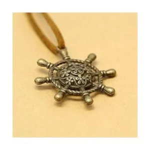 Diario con tapas de cuero estilo retro en blanco con_6