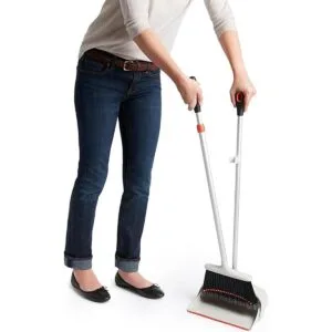 Oxo Good Grips Juego para barrido con escoba extensible_6