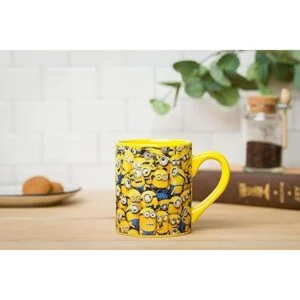 Silver Buffalo Universals Despicable Me Cluttered